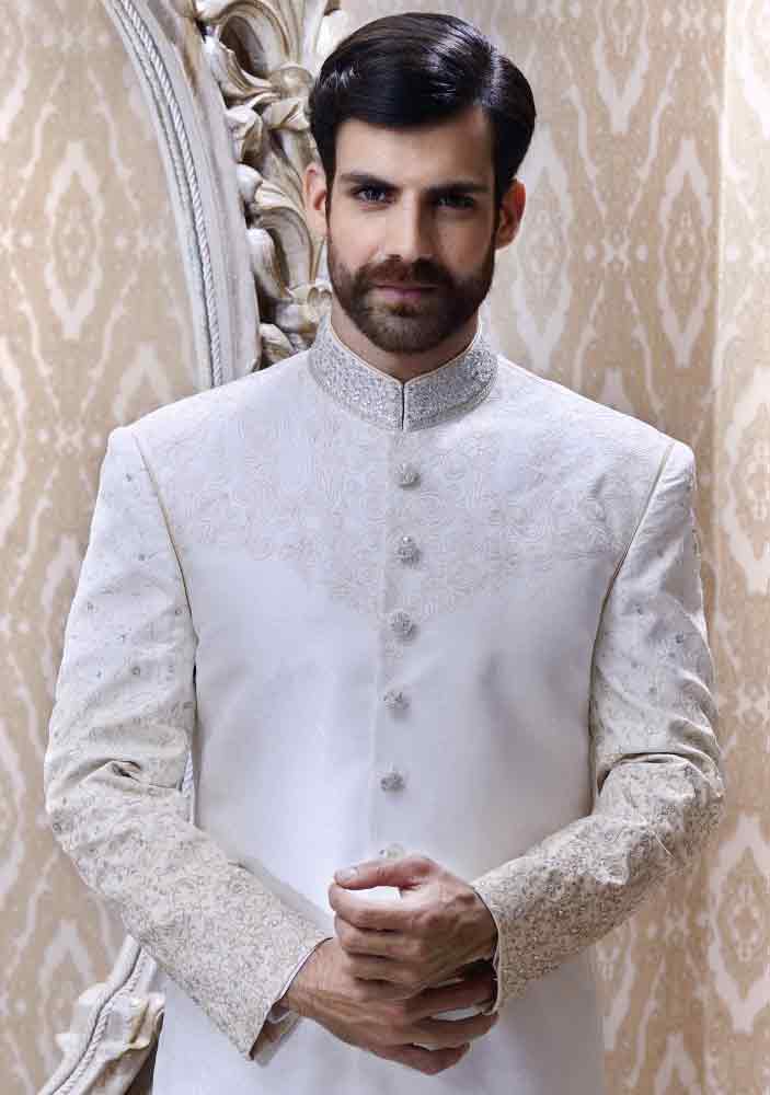 amazing and cool white pakistani groom wedding sherwani designs 2017 for mehndi