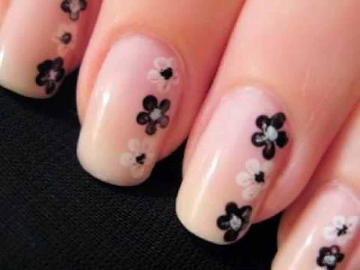 best teen nail art designs, latest nail paint ideas for teenage girls