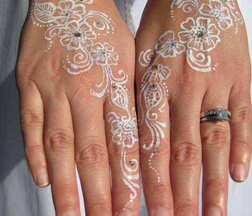 beautiful christmas white henna tattoos, latest mehndi design for christmas