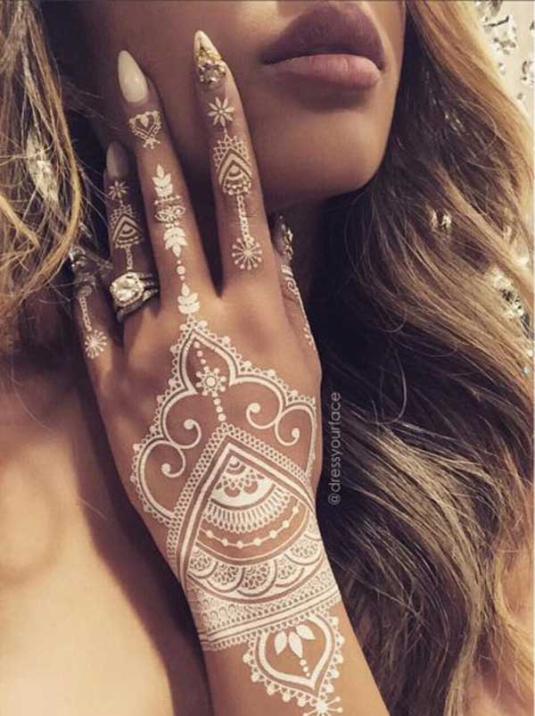 beautiful christmas white henna tattoos, latest mehndi design for christmas