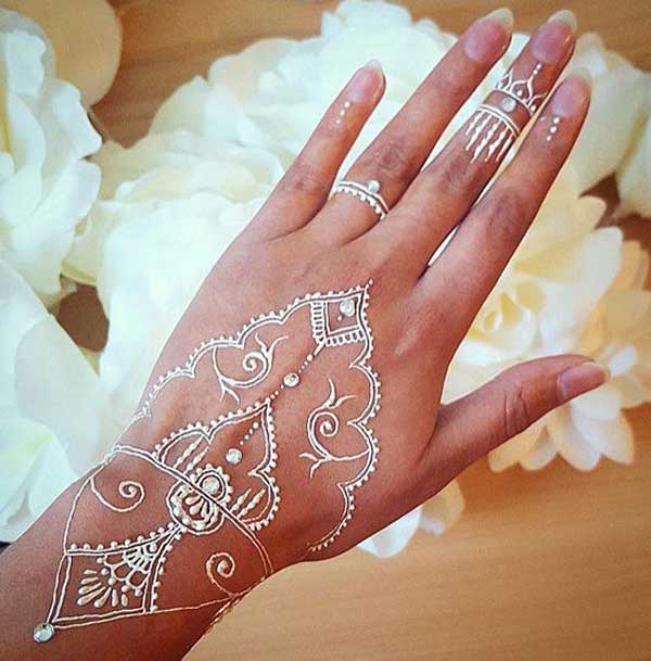 beautiful christmas white henna tattoos, latest mehndi design for christmas