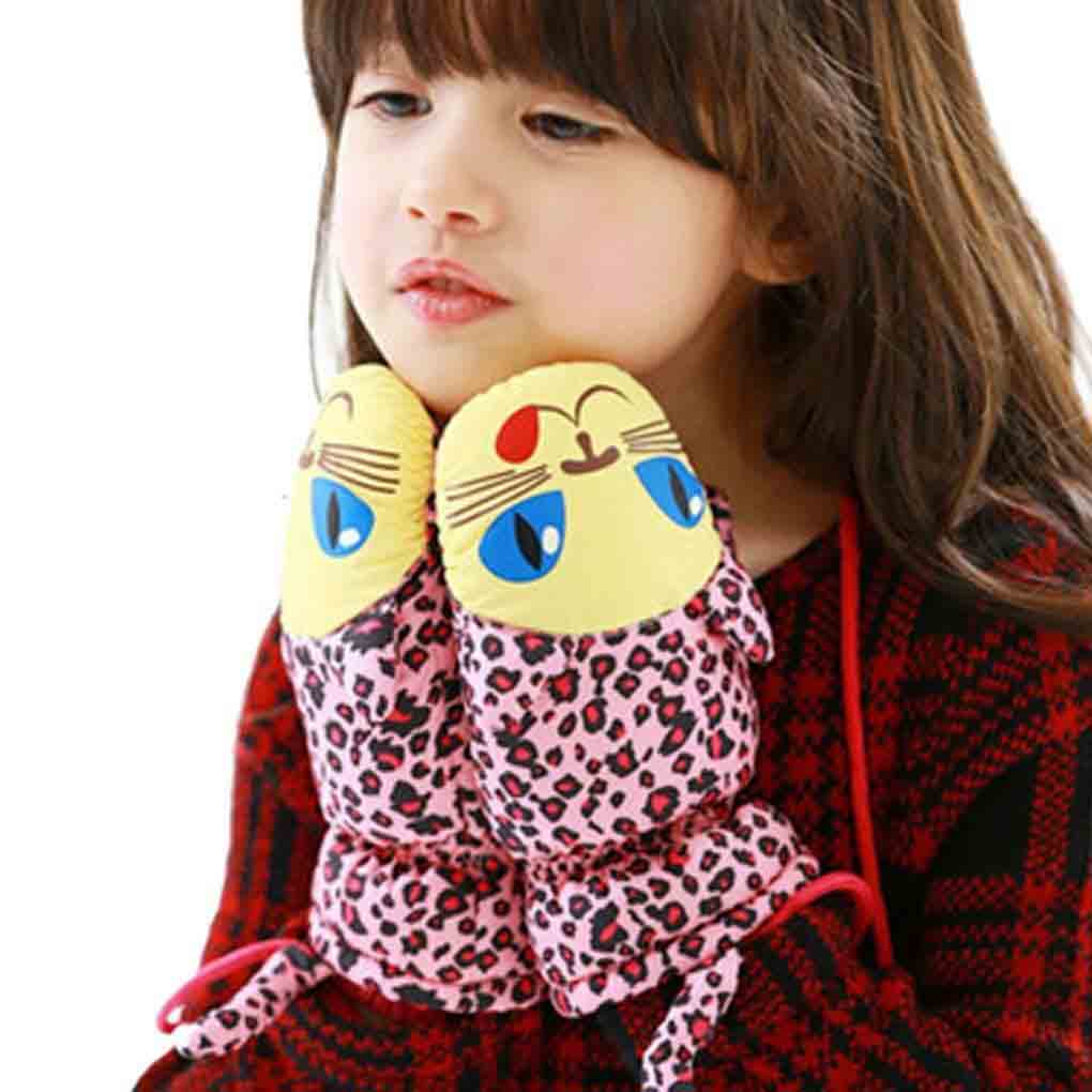 cute warm gloves for kids latest winter fashion accessories trend 2017 2018 in Pakistan