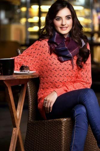amazing sweater scarf for women latest winter fashion accessories trend 2017 2018 in Pakistan