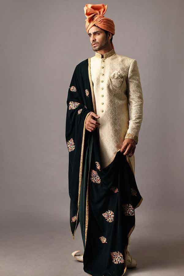 latest off white pakistani mens wedding sherwani barat dresses 2017 with turban and dupatta