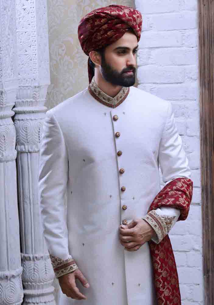 latest white pakistani mens wedding sherwani barat dresses 2017 with red turban