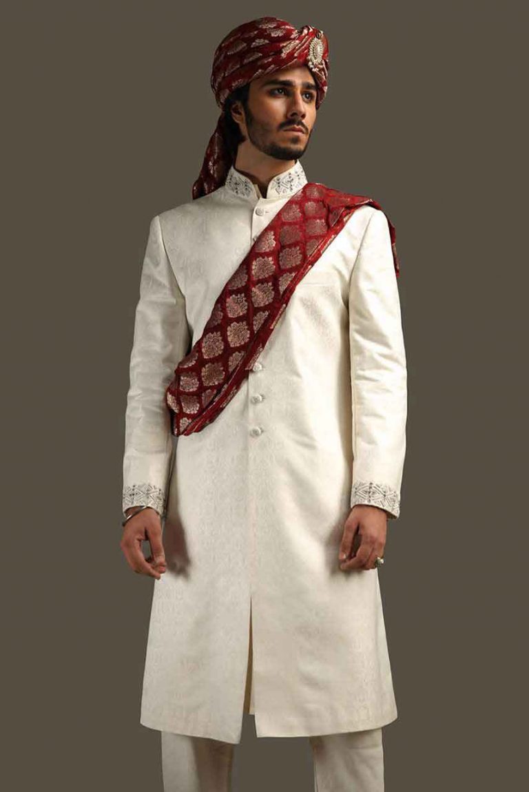 Wedding Sherwani Designs For Groom Barat In 2021-2022 | FashionEven