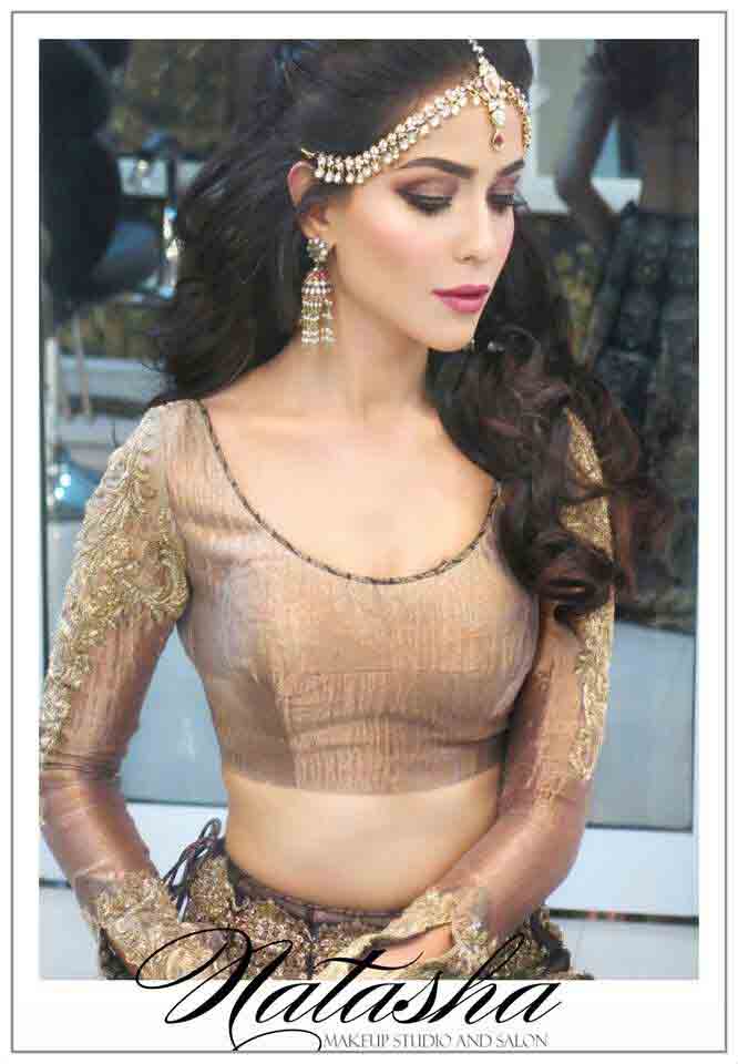 Best Matha Patti Or Maang Tikka Hairstyles For Party 2017 With Open  Best Matha Patti Or Maang Tikka Hairstyles For Party 2017 With Open