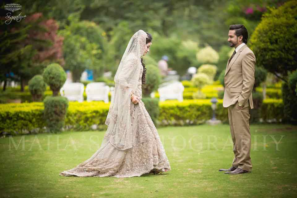 bridal in trendy ash grey dress with dupatta and groom in pant coat with matching shirt latest indian and pakistani wedding matching dress combinations for bride and groom 2017