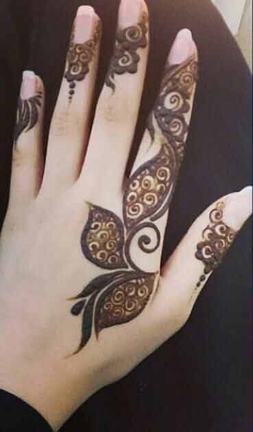 Leaf mehndi for index finger