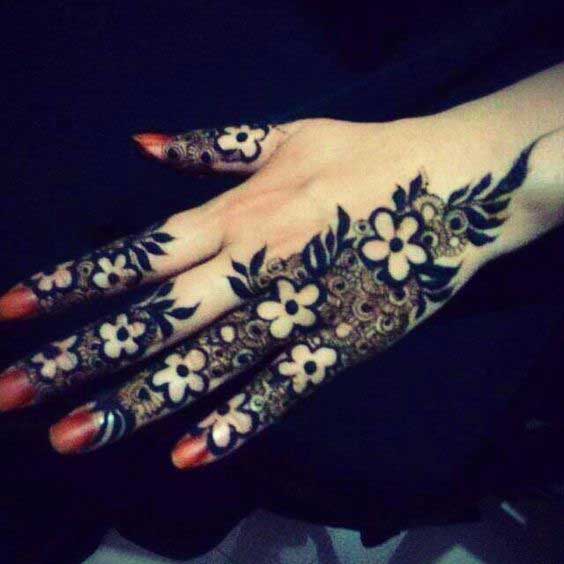 Cute flowers finger mehndi