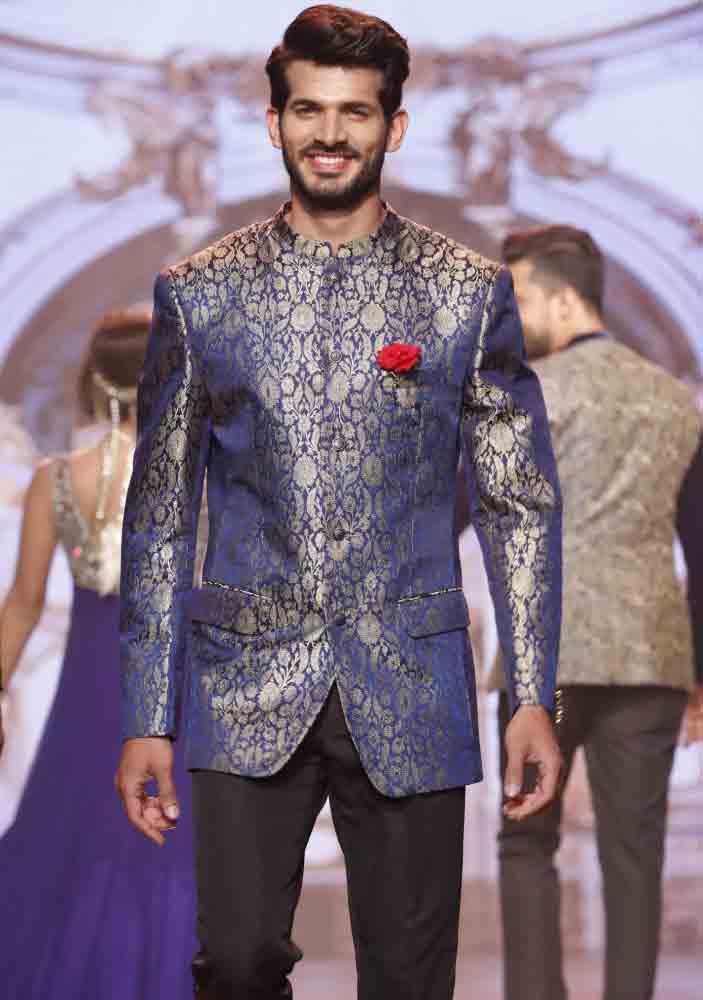 sherwani for small height