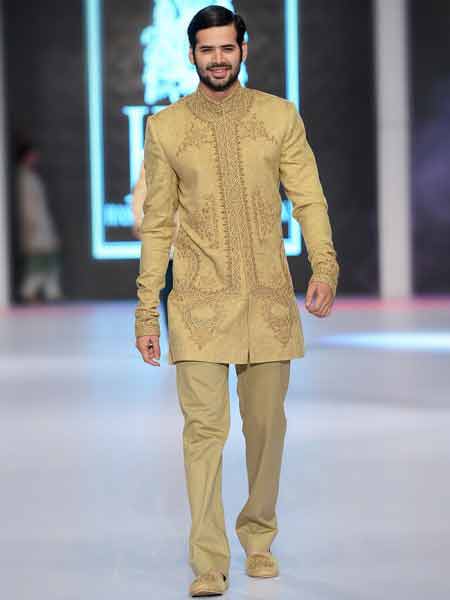 Best cream off white embroidered short sherwani new short sherwani styles 2017 sherwani for men in pakistan with pajama