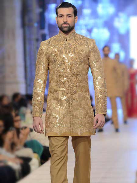 sherwani for short height groom