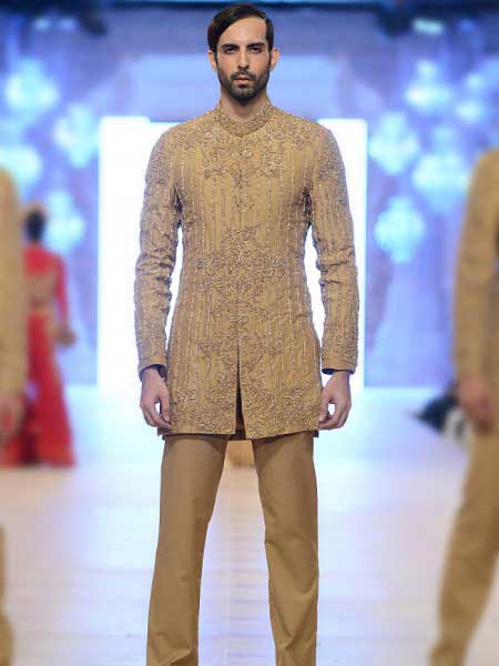 Latest cream off white short sherwani style new short sherwani styles 2017 sherwani for men in pakistan