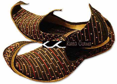 Best brown beaded wedding khussa styles 2017 new sherwani khussa shoes for men