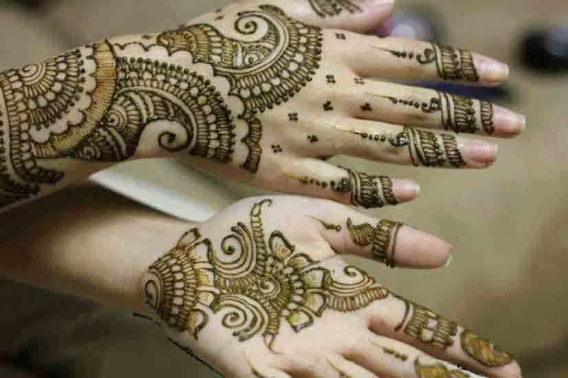 Front and back hand simple Pakistani mehndi designs 2017 for eid