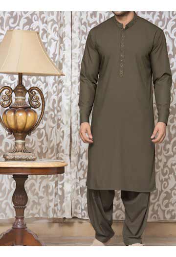 best green men eid kurta shalwar kameez and waistcoat dress designs 2017 by Junaid Jamshed