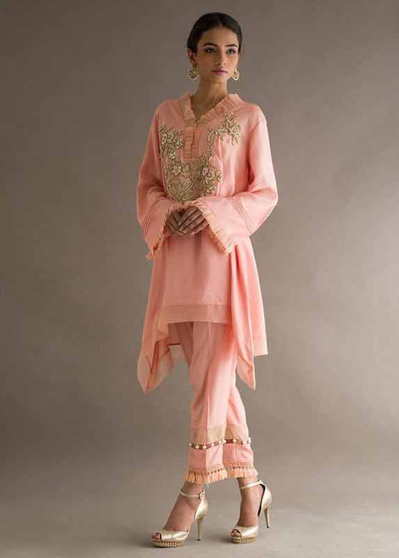 Peach short shirt with matching capri pants Deepak Perwani eid dresses for girls 2017