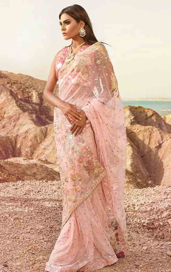 Pakistani saree designs in light pink color for wedding brides