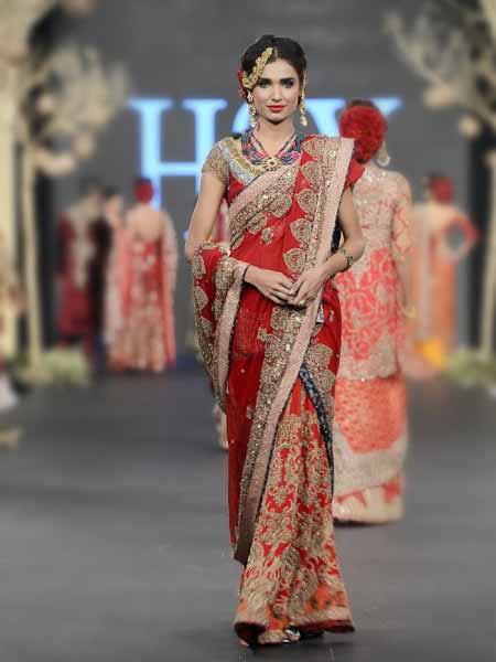 Pakistani saree designs in red color for wedding brides