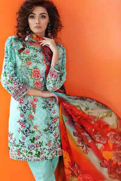 Sky blue floral shirt with dupatta dresses for Eid ul Azha 2017 by Gul Ahmed