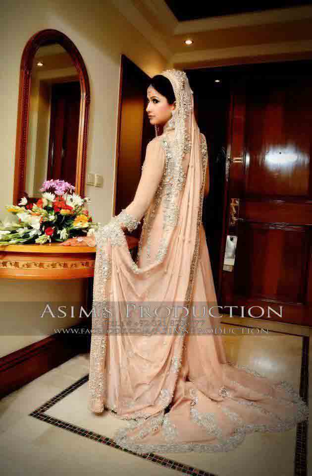 Peach pink Pakistani bridal long tail maxi gown dress designs 2017