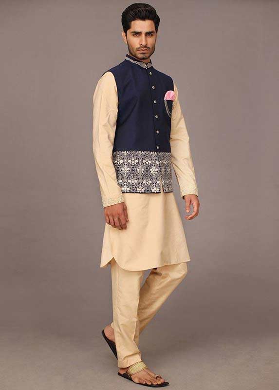 Blue waistcoat with skin kurta pajama designs 2017 for men in Pakistan