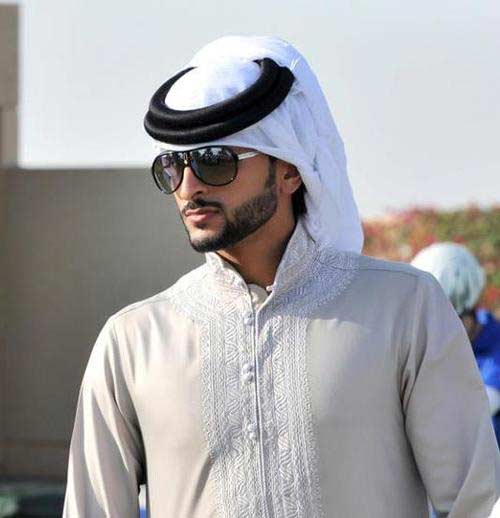 Short stubble Arabic beard and khat style