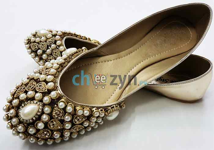 Black fancy khussa shoes designs for girls