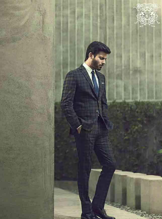 shirt and tie combinations with black suits in Pakistan