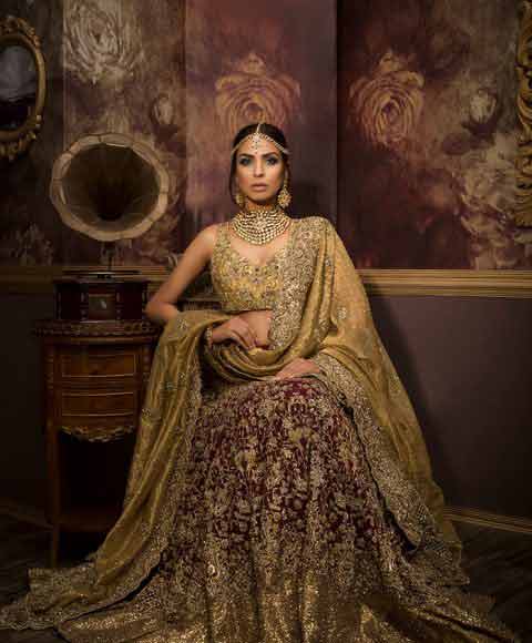 Best design of Pakistani bridal dress in red and golden color combinations 2018