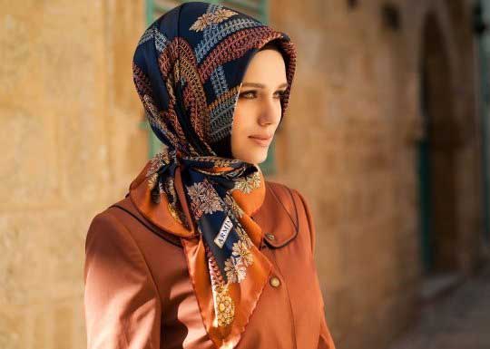 Latest head scarf style for Pakistani women