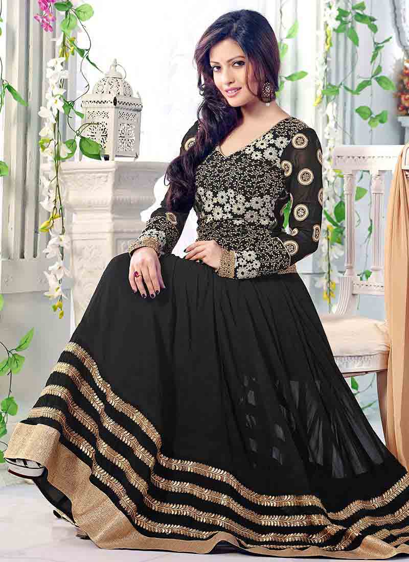 Latest black anarkali frock style for pear body type