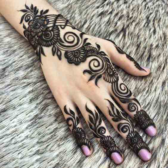 Latest thick Arabic mehndi design