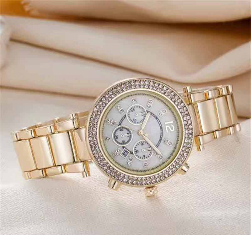 Wrist watch fashion tips for Eid