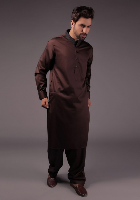 Dark brown gents kurta designs for Eid namaz