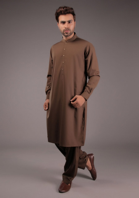 Latest brown kurta for Eid namaz