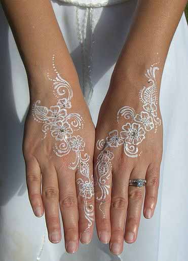 Easy white henna designs with glitter for both hands