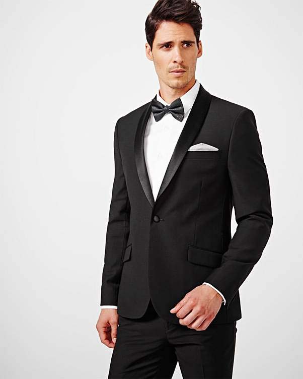 Black and white tuxedo for groom