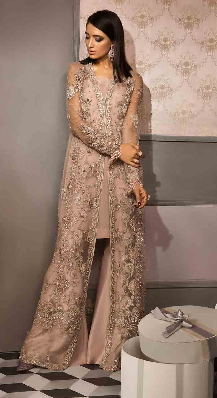 Stitching style of front open gown in Pakistan