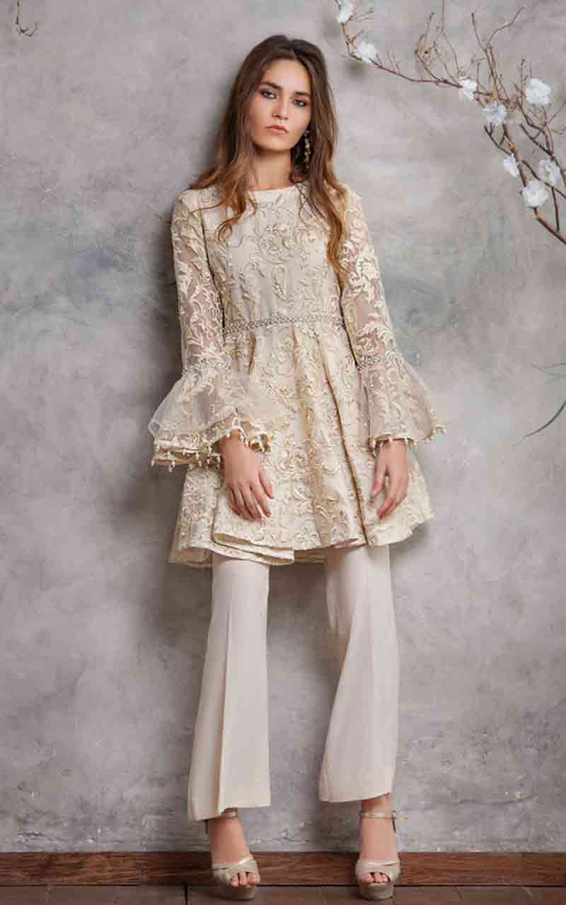 Pakistani peplum stitching style for girls