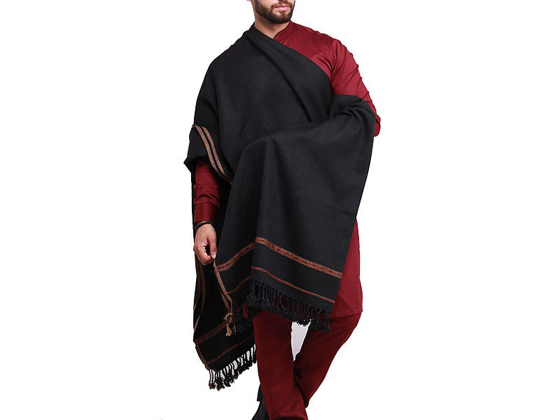 Black shawls for winter season