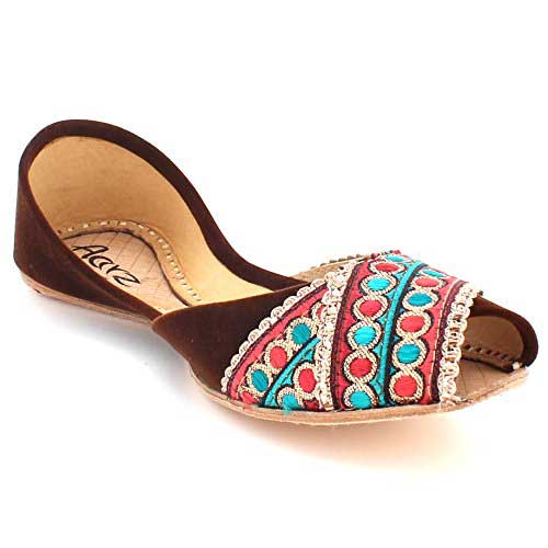 Peep toes khussa designs for ladies