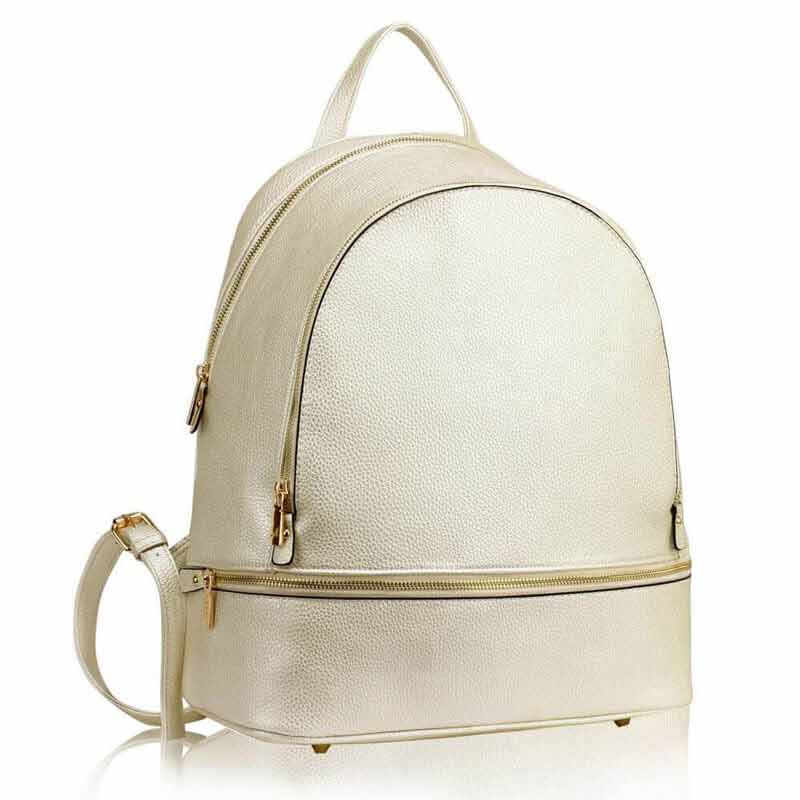 White handbag for ladies in Pakistan