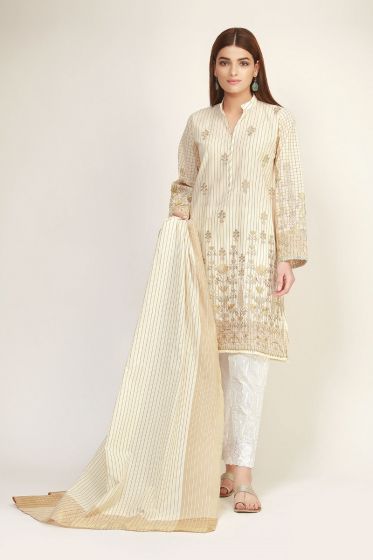 Latest off white kameez with trousers by Khaadi