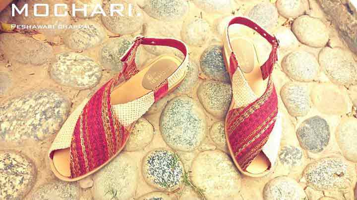 Red peshawari chappal for ladies