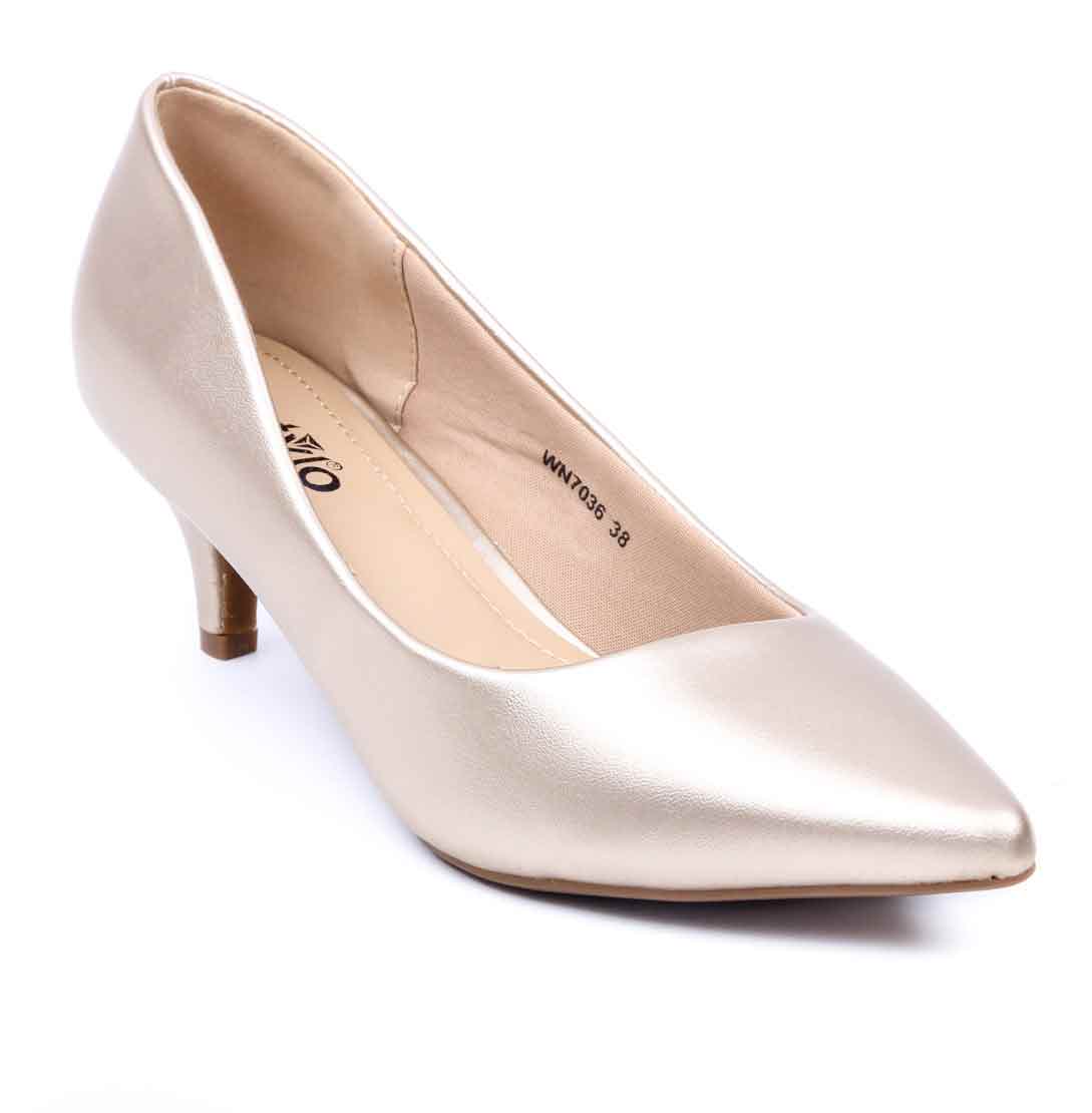 Silver pointed heels by stylo shoes