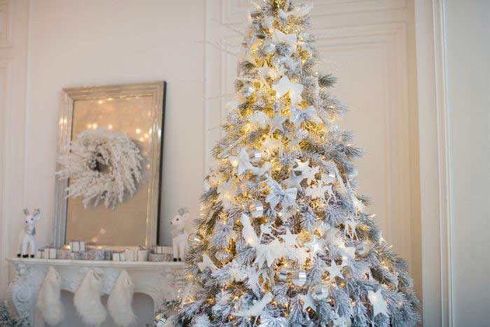 Ice Delight Christmas tree