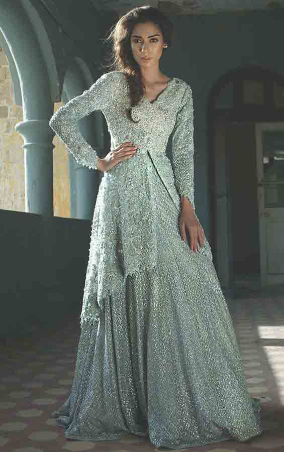 Best Wedding Peplum Dresses For Pakistani Brides In 2023-24 | FashionEven